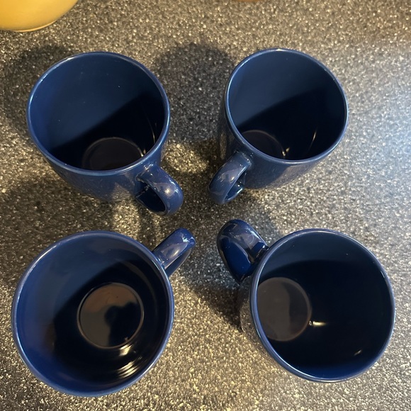 4 blue Corelle cofffee cups - Picture 2 of 3